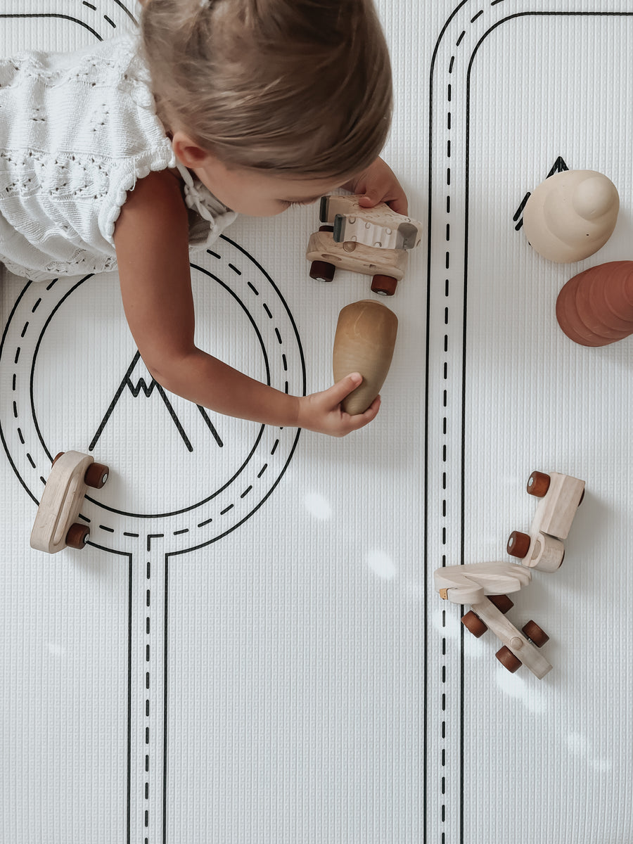 LITTLE BOT BABY PLAYMAT  (Country Road Nordic + Stripe)